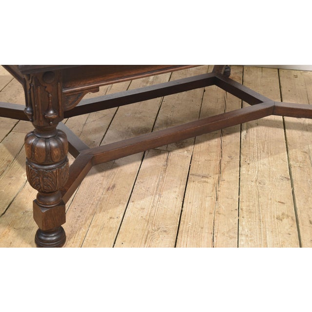 Extending Dining Table in Oak by Maple and Co, 1890s For Sale - Image 4 of 15