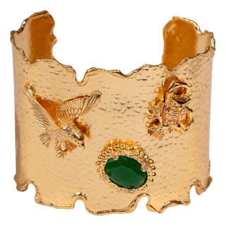 Emerald Wisdom Eagle & Owl Gold Cuff Bracelet For Sale