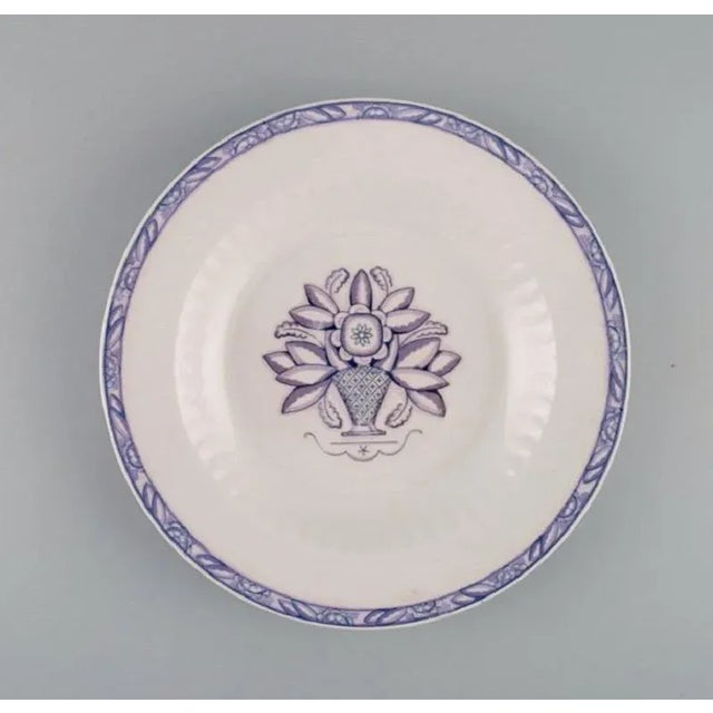 Faience Vas Serving Dish and Fifteen Plates by Wilhelm Kåge for Gustavsberg, Set of 16 For Sale - Image 3 of 8
