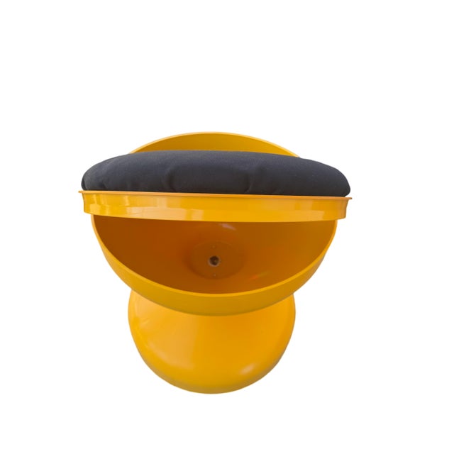 Modern Kartell “Rocchetto” Stool For Sale - Image 3 of 6