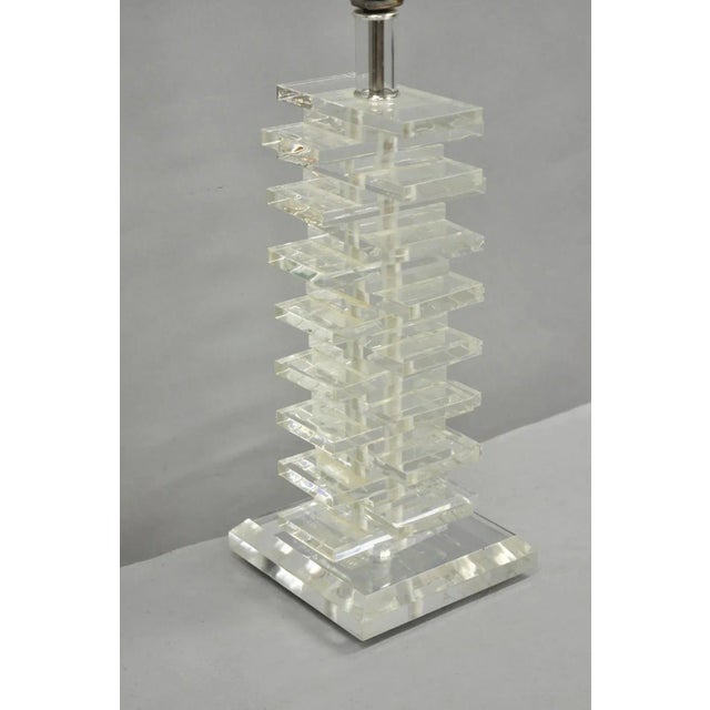 Vintage Mid Century Modern Lucite Acrylic Stacked Skyscraper Table Lamp For Sale - Image 9 of 11
