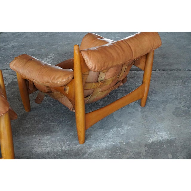 1970s Sheriff Lounge Chairs by Sergio Rodrigues for Isa Bergamo, Italy, 1970s, Set of 2 For Sale - Image 5 of 10
