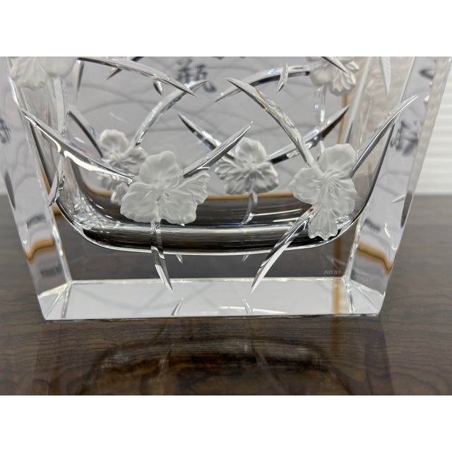 Early 21st Century Hoya Crystal Commemorative Floral Art Vase + Box For Sale - Image 5 of 12