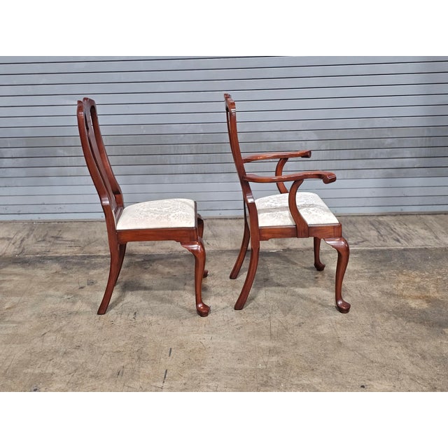1990s Set of 8 Henkel Harris Black Cherry Dining Room Chairs White Damask Fabric For Sale - Image 14 of 18