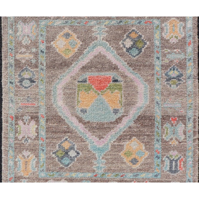 Tribal Small Turkish Oushak Rug With Central Medallion in Lt Brown and Seafoam Accents For Sale - Image 3 of 9