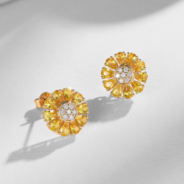 Not Yet Made - Made To Order Nina Zhou Daisy Yellow Sapphire Diamond Birth Flower Earrings in 14k Gold For Sale - Image 5 of 9