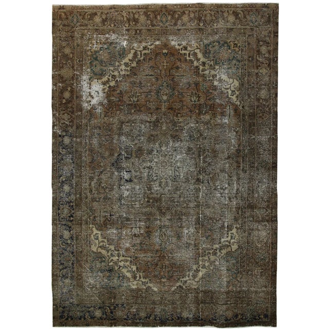 Vintage Middle Eastern Hand-Knotted Rug For Sale - Image 6 of 6