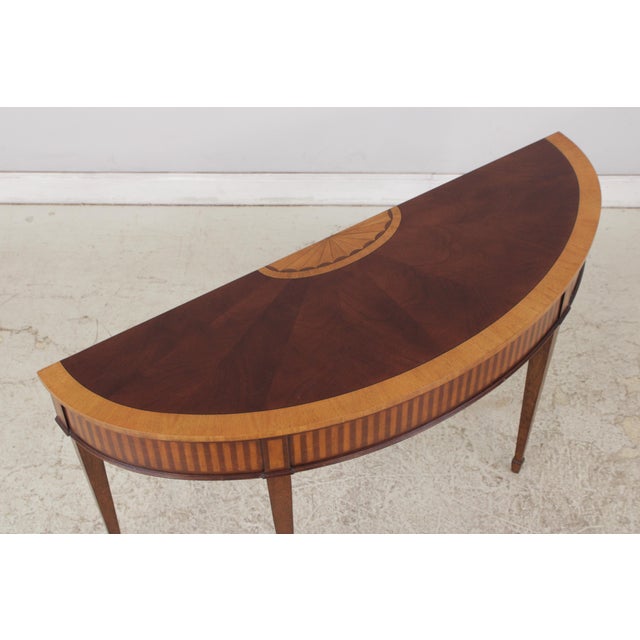 Traditional Ethan Allen Inlaid Mahogany Console Hall Table For Sale - Image 3 of 18