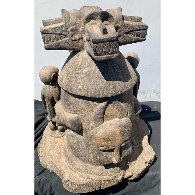 Mid 20th Century Monumental Brutalist Mambila Tribal Shrine Sculpture - Multi-Head Zoomorphic Carving, 27" Wide For Sale In Los Angeles - Image 6 of 12