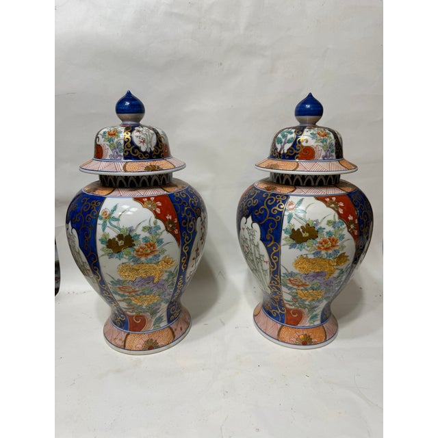 Pair of Japanese Imari Porcelain Covered Vases / Ginger Jars With Lids by l.j For Sale - Image 17 of 17