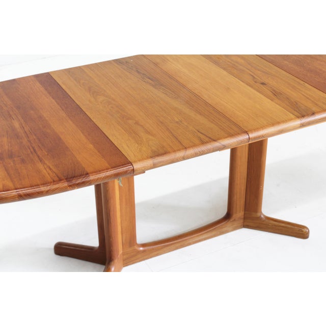 Vintage Danish Oval Extendable Dining Table in Teak, 1960s For Sale - Image 4 of 9
