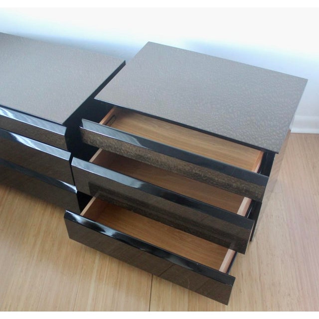Wood 1990s Vintage Italian Giorgio Collection Snakewood Black Lacquered Three Drawer Nightstands Side Tables -a Pair For Sale - Image 7 of 18