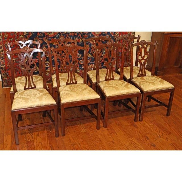 Chippendale 1980s Set of 10 Kittinger Mahogany Chippendale Dining Chairs With Gold Damask Fabric For Sale - Image 3 of 18