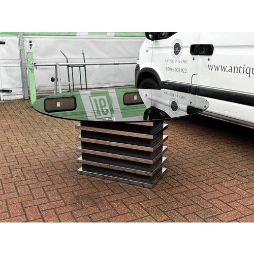 Glass Mid-Century Modern Circular Dining Table with Smoked Glass on Chrome Base, 1970s For Sale - Image 7 of 11