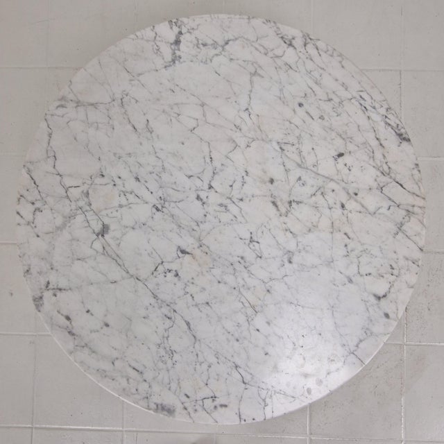 Metal Early Carrara Marble Coffee Table by Eero Saarinen for Knoll International For Sale - Image 7 of 10
