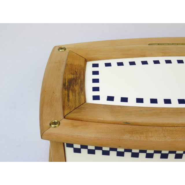 Lunch Box in Ceramic by Eduard Schweitzer, 1890s For Sale - Image 16 of 18