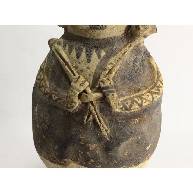 Peruvian Bichrome Figural Effigy Jar of a Hunter With Trophy For Sale - Image 10 of 16