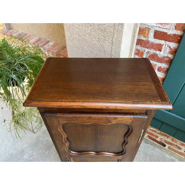 Petite Vintage French Provincial Armoire Cabinet Louis XV Linen Cupboard C1940 For Sale - Image 10 of 18