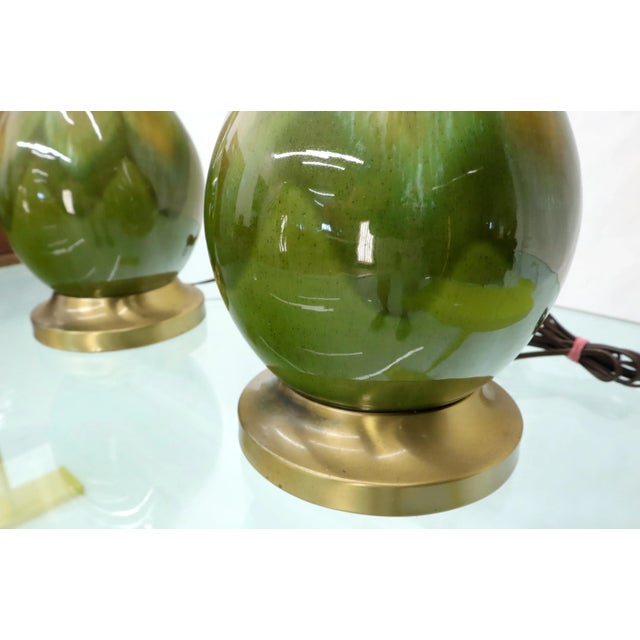 Lava Green to Brown Glaze Onion Shape Pair of Table Lamps Mid-Century Modern For Sale - Image 9 of 13