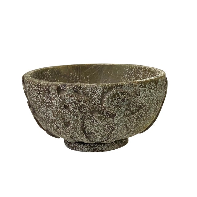 This is a simple round shape bowl carved from a natural olive green color stone with original stone marks. Dimensions: Dia...