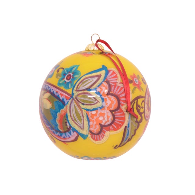 Traditional Vera Bradley Ornament For Sale - Image 3 of 11