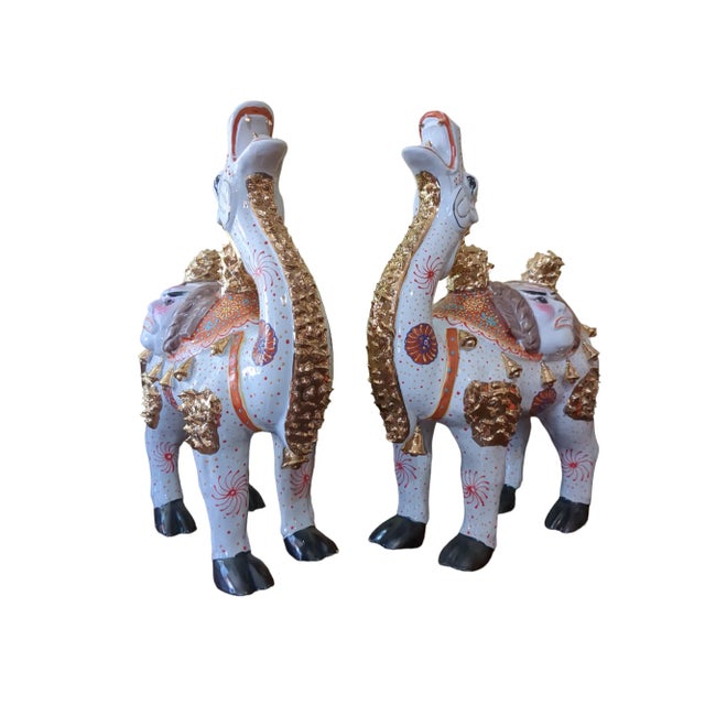 Chinese Vintage White and Gold Trim Tang Dynasty Style Camels, Mid-Century Decorative Bactrian Tomb Camels- Set of 2 For Sale - Image 3 of 10