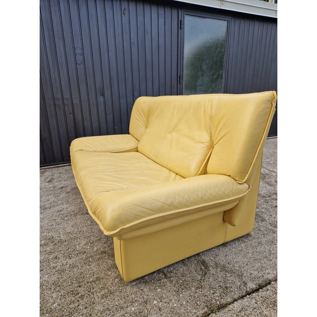 Vintage Leather Sofa by Nicoletti Salotti, 1980s For Sale - Image 6 of 17