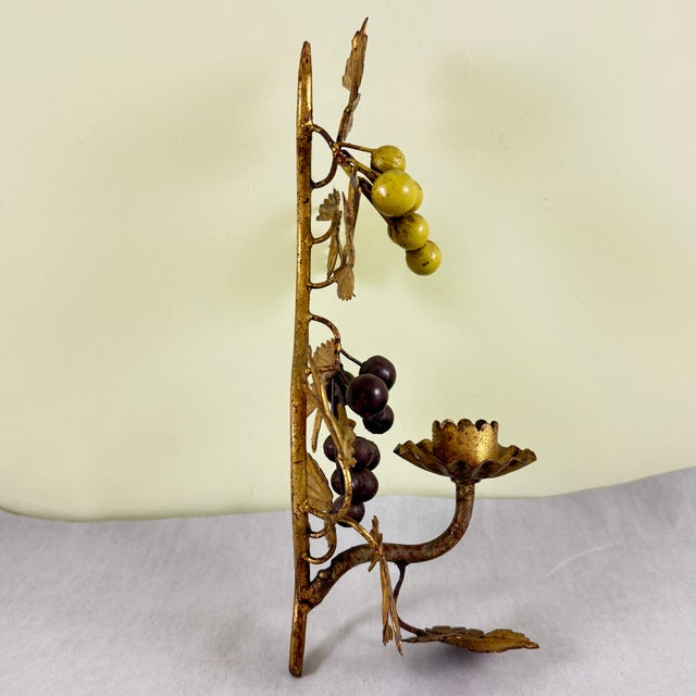 Italian Gold Leaf Tole Peinte Grape Vine Candle Sconce For Sale - Image 9 of 16