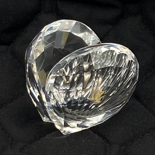 Glass Swarovski Crystal Oyster Shell With Pearl Figurine (#014389 Original Box, Certificate of Authenticity) For Sale - Image 7 of 17