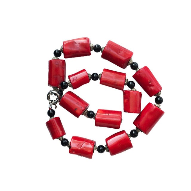 Mid-Century Modern Vintage Nepalese Natural Red Coral Beads Necklace 13 Beads For Sale - Image 3 of 4