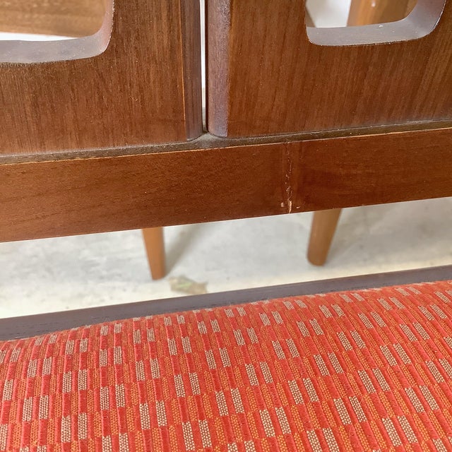 1960s Young Manufacturing Walnut High-Back Dining Chairs – Set of 6 For Sale - Image 12 of 18