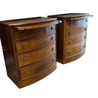 English Mahogany Bow Nightstands, Pair For Sale