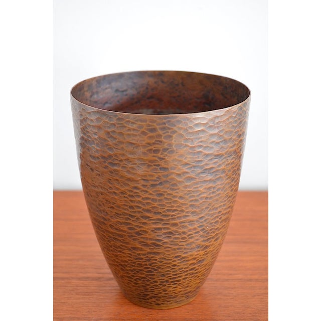 Metal Bauhaus Copper Vase by Albert Gustav Bunge, 1930s For Sale - Image 7 of 7
