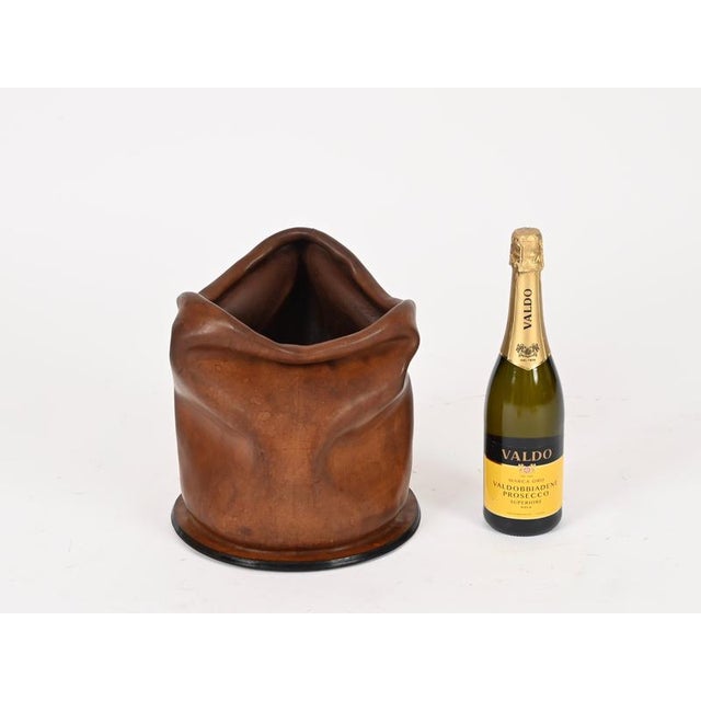 Mid-Century Modern Mid-Century Modern Italian Leather Decorative Wastepaper Basket from Nova Tecno, 1950s For Sale - Image 3 of 13