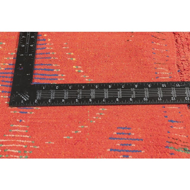 Textile Vintage Azilal Moroccan Rug, 04'04 X 10'00 For Sale - Image 7 of 10