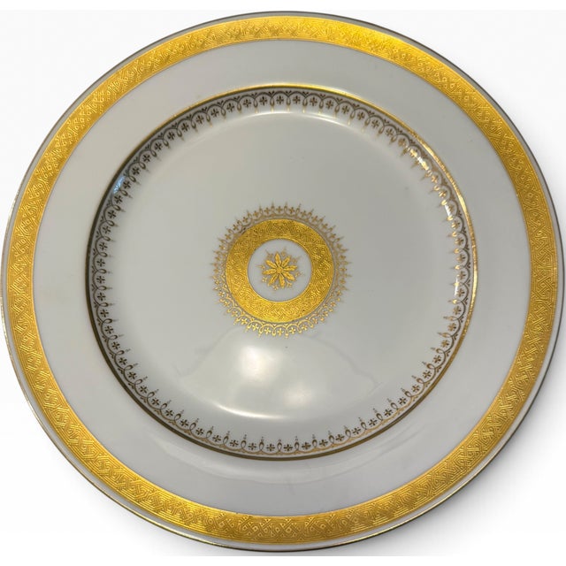 Neoclassical Antique Minton for Tiffany and Co. Gold-Encrusted Dinner Plates - Set of 18 For Sale - Image 3 of 17