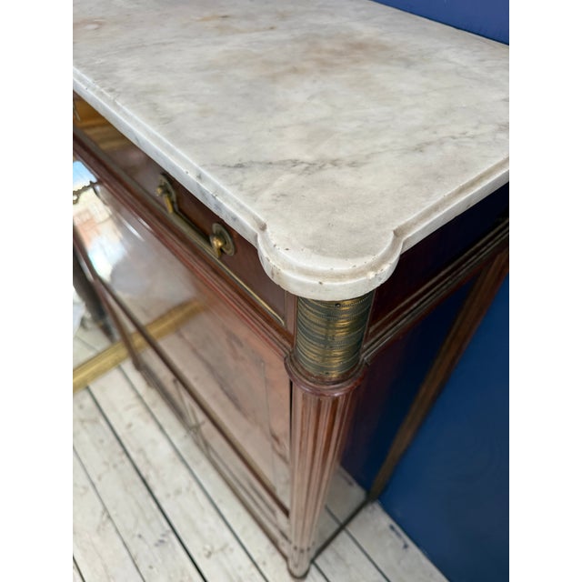 18th Century 18th Century French Louis XVI Flam Mahogany Secretary Desk Carrara Marble Top For Sale - Image 5 of 12