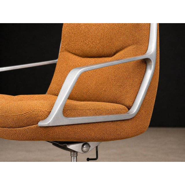 “Low Commander” Swivel Armchair by Jorge Zalszupin, Bronze Chenille & Aluminum, Brazil, 1973 – Lot 869 For Sale - Image 9 of 18