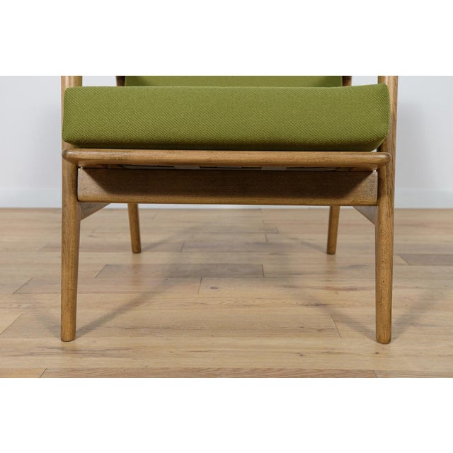 Model 300-139 Armchair from Swarzędz Factory, 1960s For Sale - Image 13 of 18