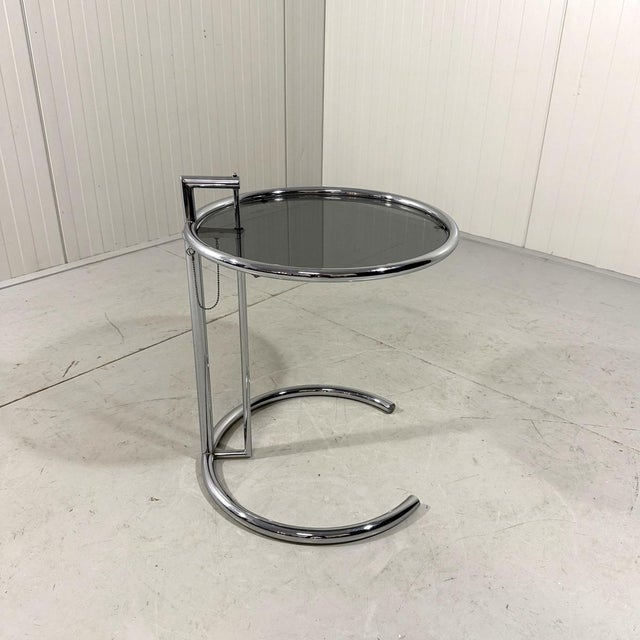Adjustable Side Table by Eileen Gray for Vereinigte Werkstätten, 1970s For Sale - Image 12 of 17