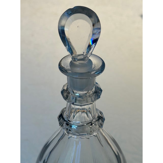 Circa 1800 Anglo-Irish Cut Crystal Prussian Decanter With Lozenge Stopper For Sale - Image 4 of 12