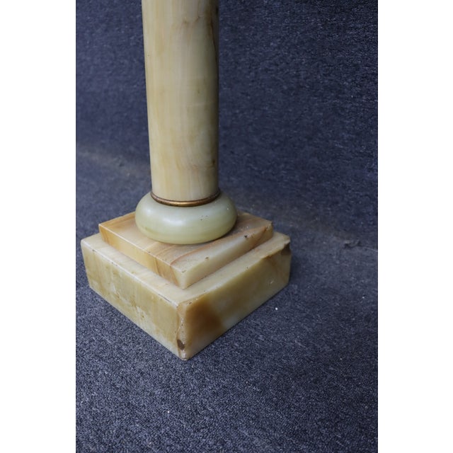 Neoclassical Neoclassical Banded Onyx Pedestal With Swivel Top For Sale - Image 3 of 10