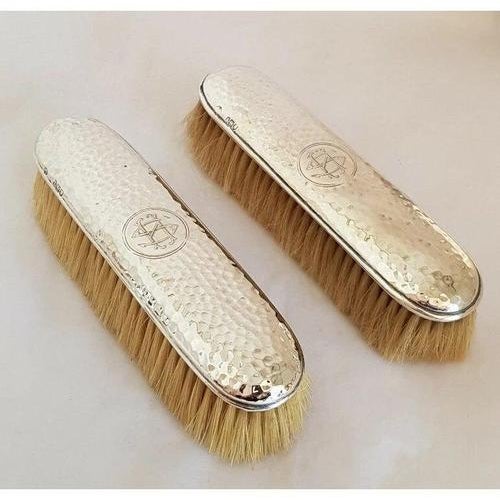 Metal Antique Sterling Silver Vanity Set by William Comyns, London 1900s, Set of 7 For Sale - Image 7 of 16