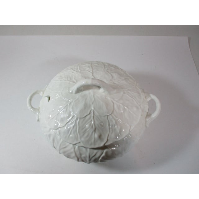 Coalport Porcelain 1960s Coalport of England Countryware Tureen For Sale - Image 4 of 10