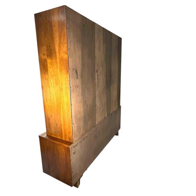 1960s Mid-Century Modern American of Martinsville Bubble Glass Cabinet For Sale - Image 5 of 12