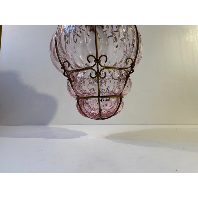 Metal Pink Raspberry Pendant Lamp in Cage Murano Glass from Seguso, 1950s For Sale - Image 7 of 12