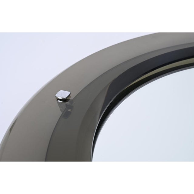 Mid-Century Italian Round Mirror with Beveled Smoked Glass attributed to Sena Cristal, 1970s For Sale - Image 16 of 18