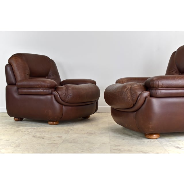 1970s Post Modern Italian Leather Lounge Chairs – A Pair For Sale - Image 4 of 12