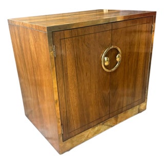Vintage Mastercraft Grand Rapids Brass-Banded Walnut Nightstand / End Table, 1970s For Sale