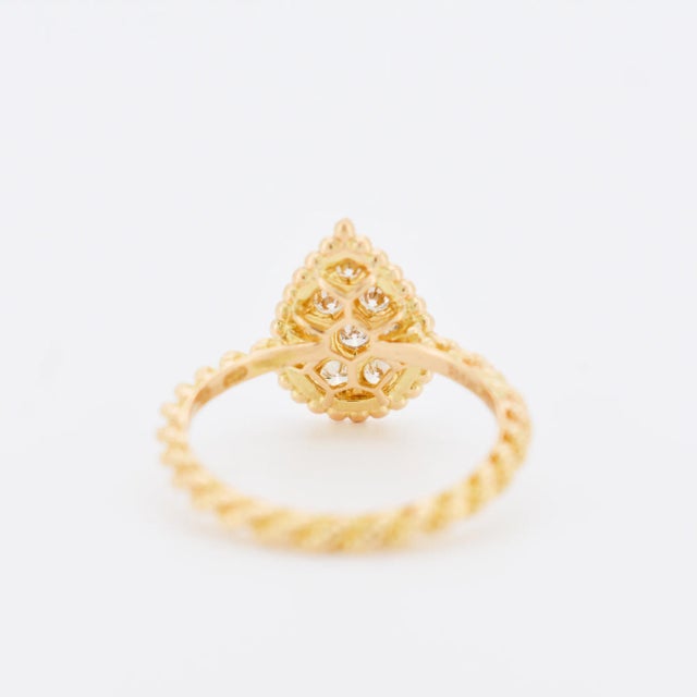 Contemporary Boucheron - Serpent Bohème Ring in Yellow Gold and Diamonds, Size 5.5 For Sale - Image 3 of 5